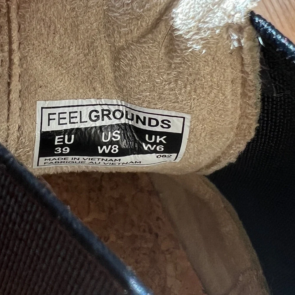 Feelgrounds Chelsea Boot 39/8 EUC - Picture 4 of 5